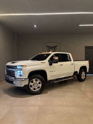 CHEVROLET SILVERADO 6.6 V8 DURAMAX DIESEL 2500HD LTZ CHASSI 4WD AUTOMÁTICO